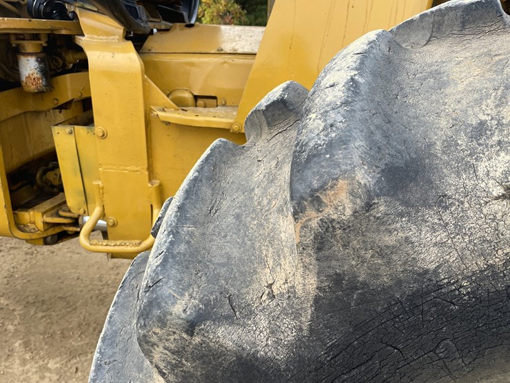deere-440b-image-76