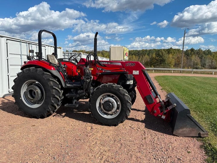 case-ih-farmall-80-image-3