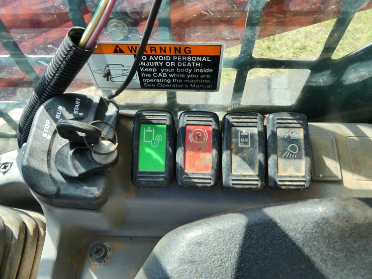 kubota-svl75-2-image-17