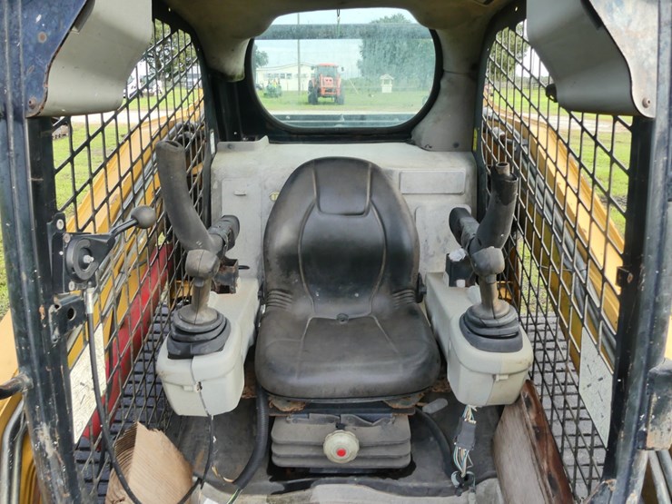 caterpillar-287c-image-13