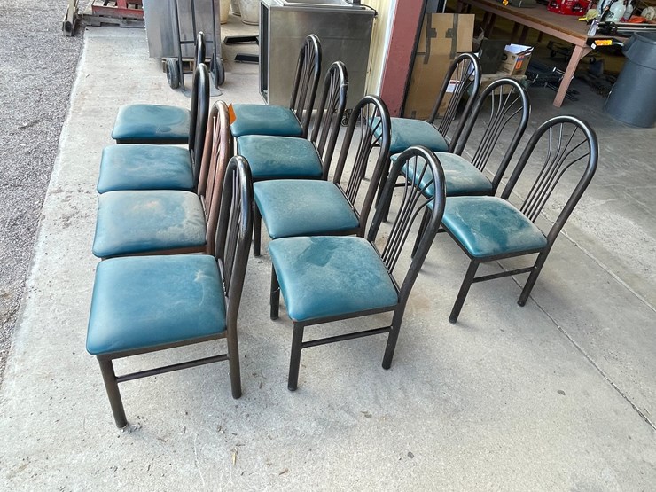 #4658-•-(11)-metal-restaurant-chairs-image-3