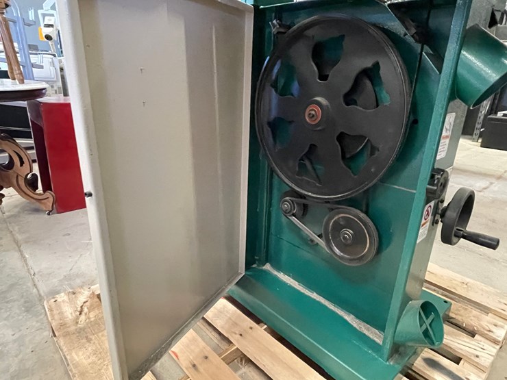 #4645-•-grizzly-g0640x-bandsaw-image-26