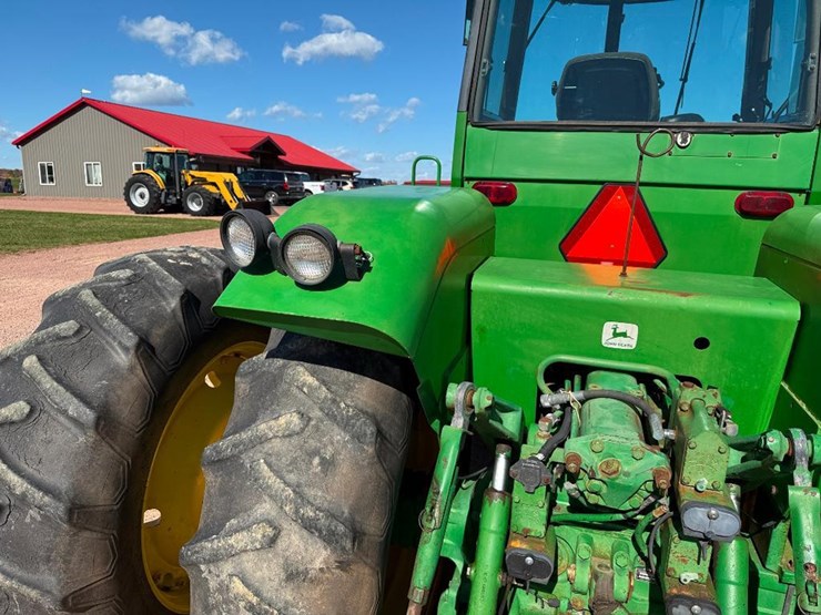 john-deere-8450-image-21