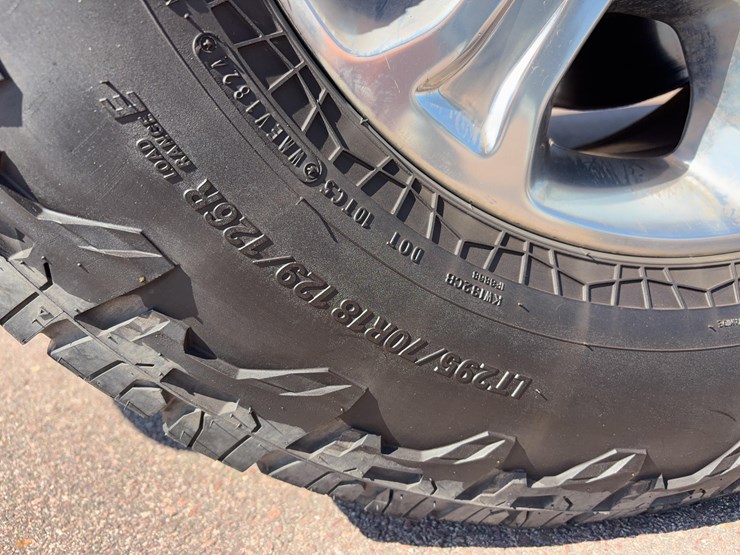 2019-dodge-2500-image-10