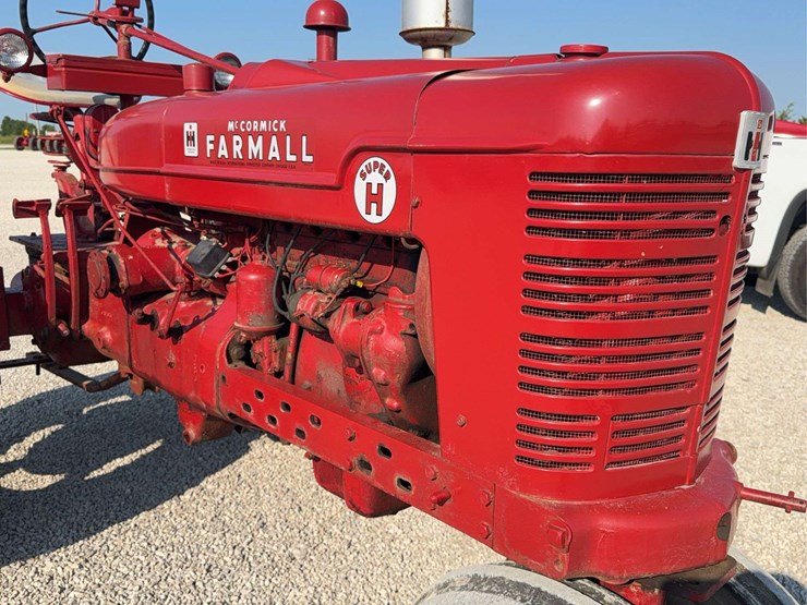 farmall-super-h-image-10