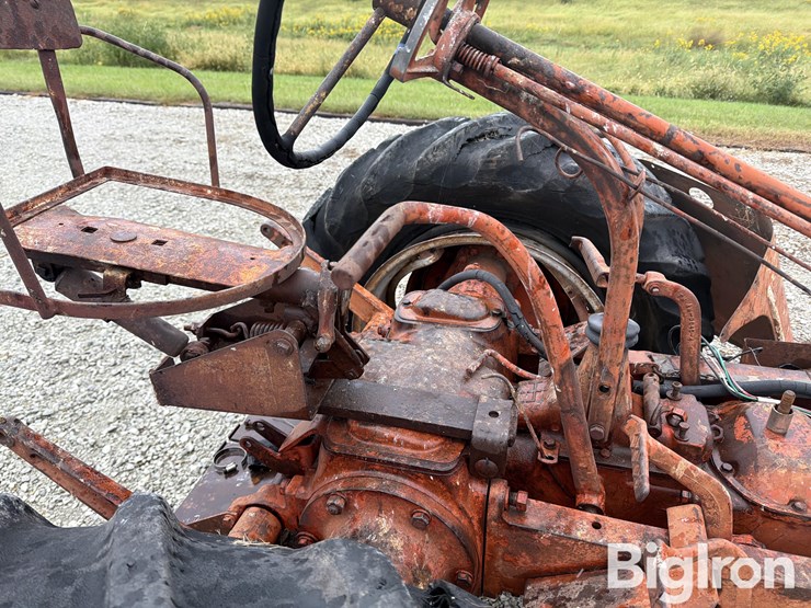 allis-chalmers-wd45-image-13