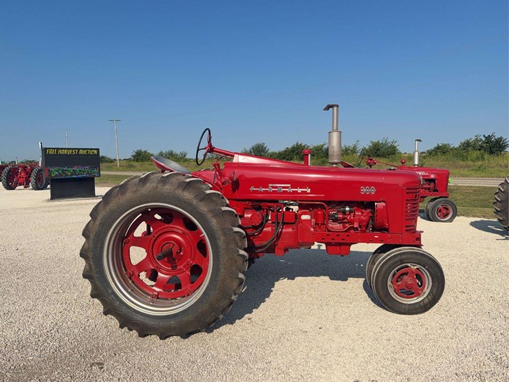 farmall-300-image-2