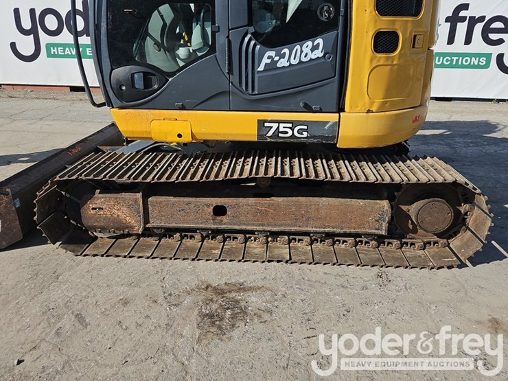 2017-deere-75g-image-11