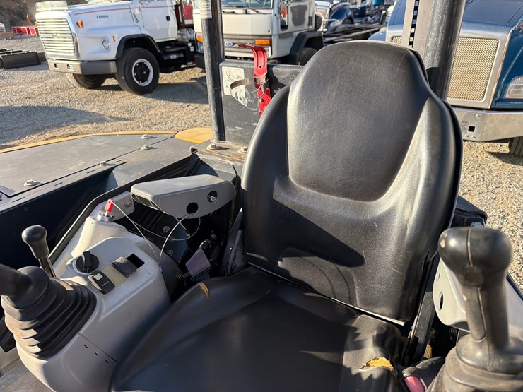 deere-50g-image-57