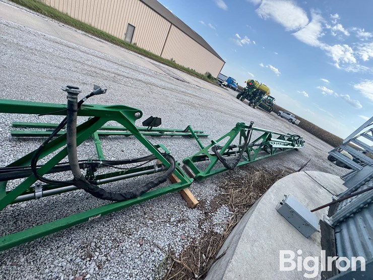 2020-john-deere-r4038-image-7