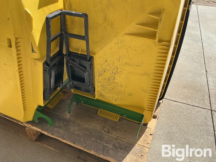 john-deere-1775-image-16