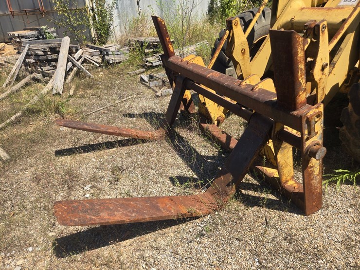 caterpillar-930-image-55