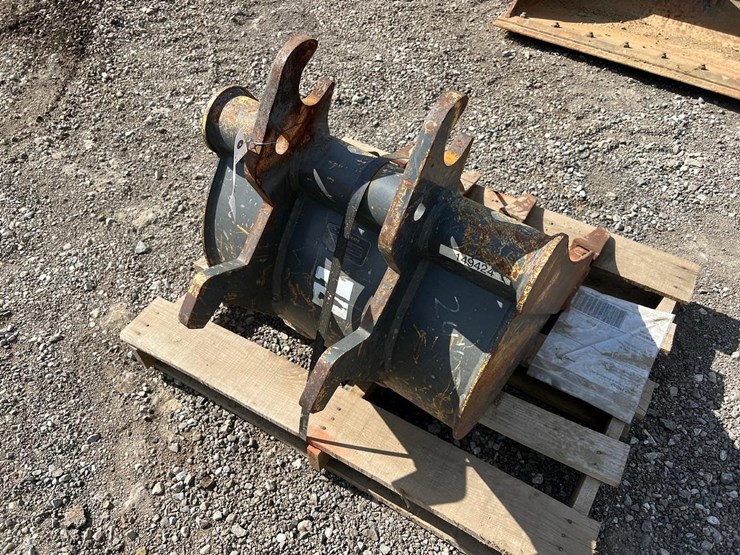 john-deere-24-image-3