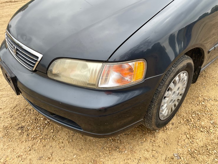 1997-honda-odyssey-image-11