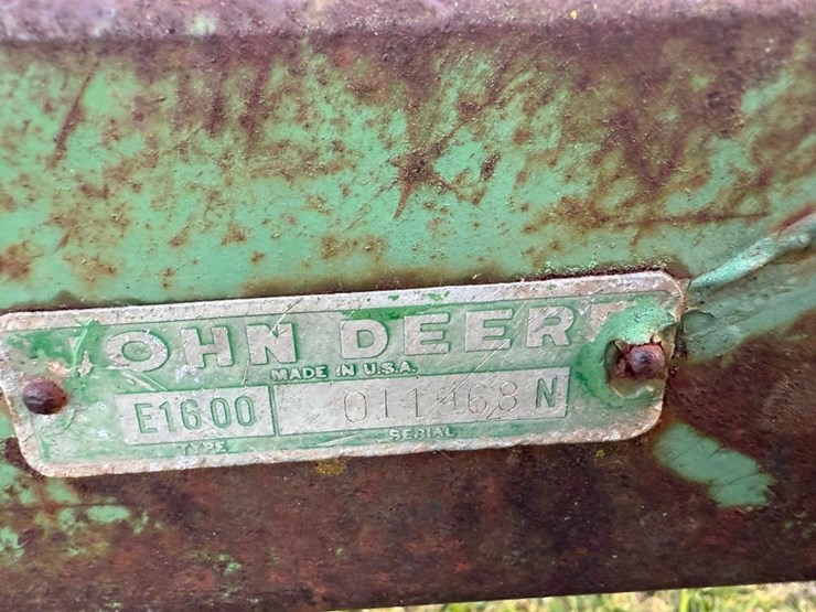 john-deere-1600-image-13