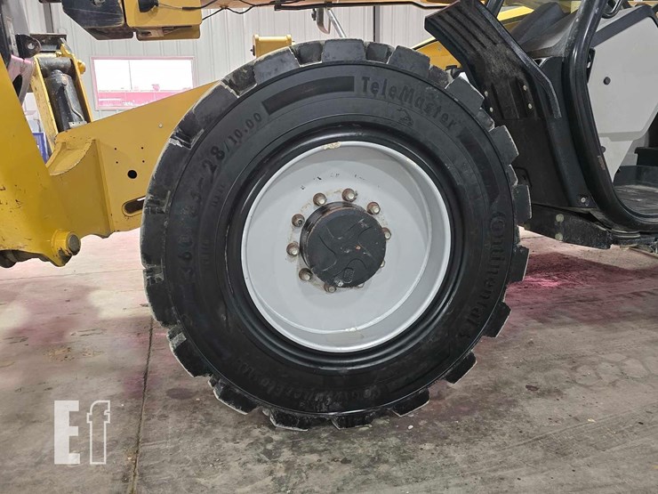 2018-caterpillar-tl1255d-image-22