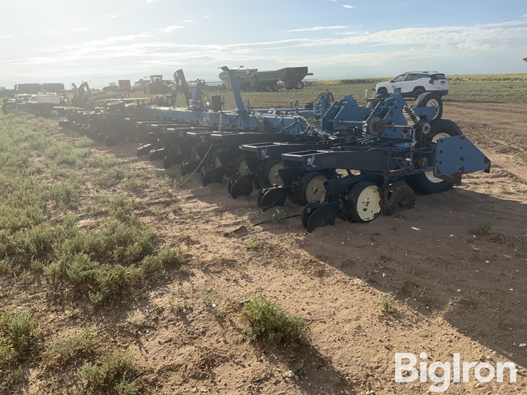 kinze-2700-image-5