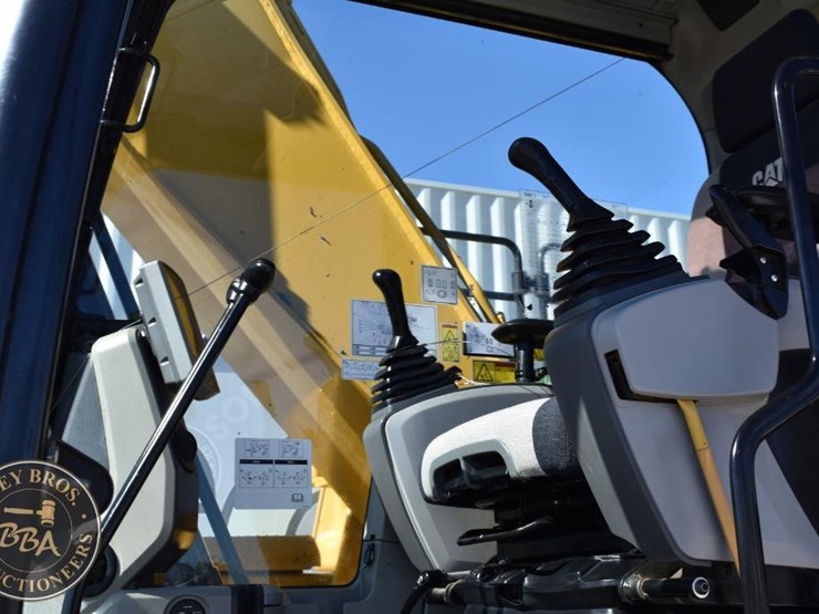 2007-caterpillar-328d-lcr-image-89