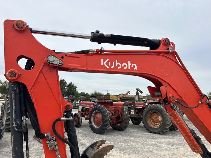 2023-kubota-u35-4-image-10