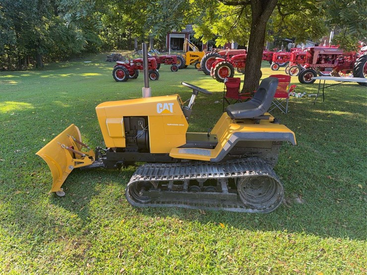 custom-deitz-allis-“cat”-dozer-image-8
