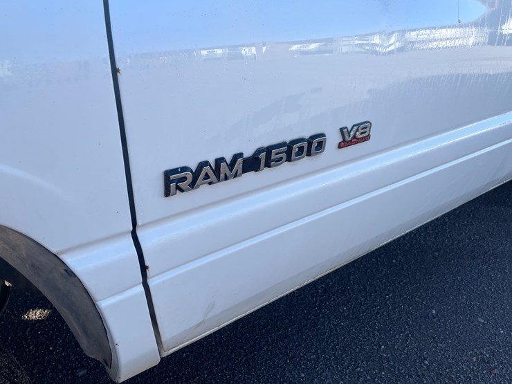 #2760-•-2001-dodge-ram-(title-in-delay)-image-19