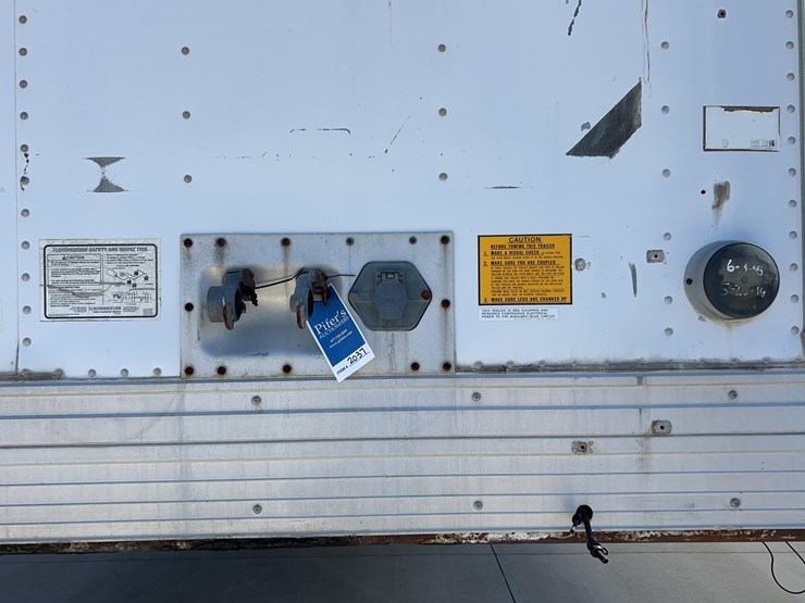 2000-utility-van-image-4