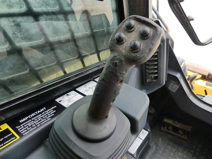 deere-333g-image-15