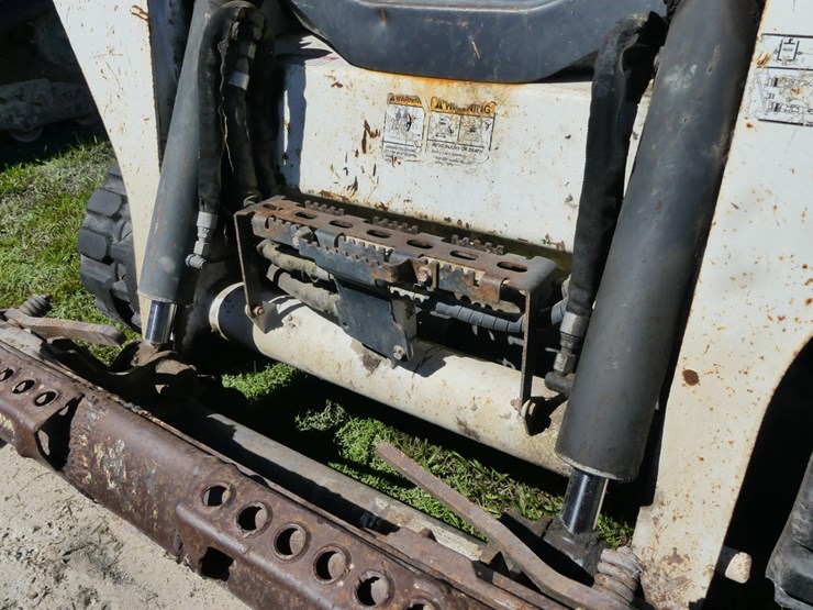 2019-bobcat-t550-image-10