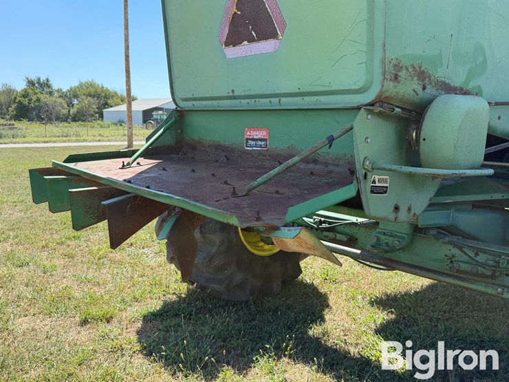 1982-john-deere-6620-image-12