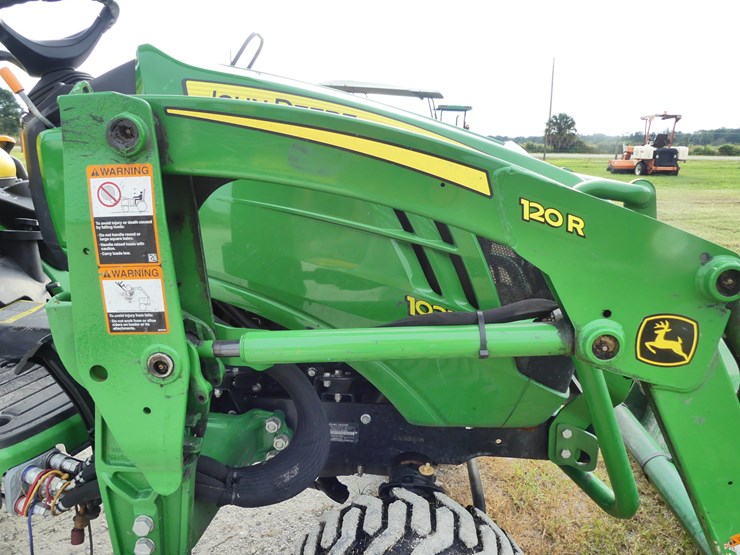 john-deere-1025r-image-19