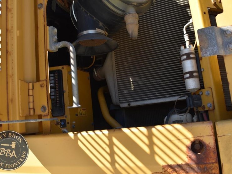2007-caterpillar-328d-lcr-image-65