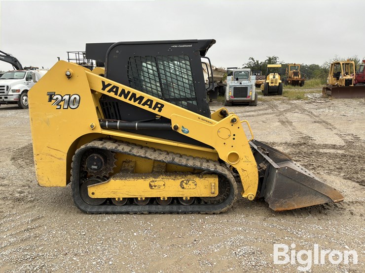 2014-yanmar-t210-image-4