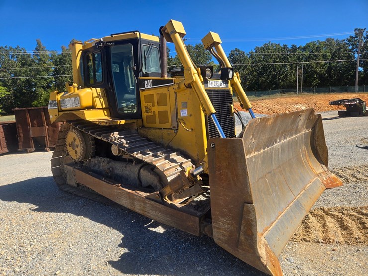 caterpillar-d6r-image-16
