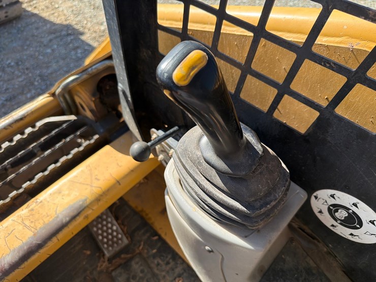 caterpillar-226-image-33