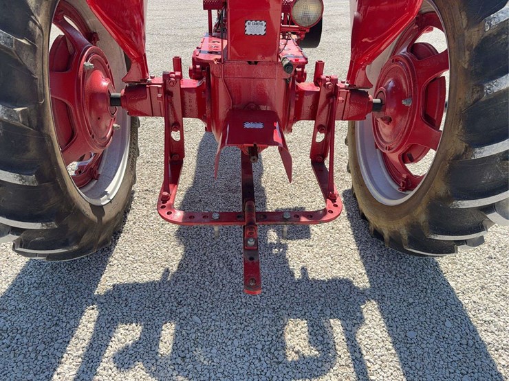 farmall-super-h-image-41