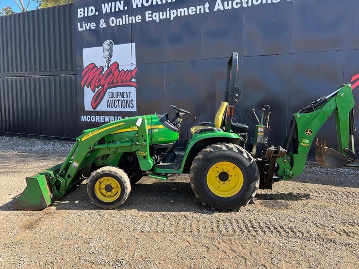 john-deere-3120-image-3