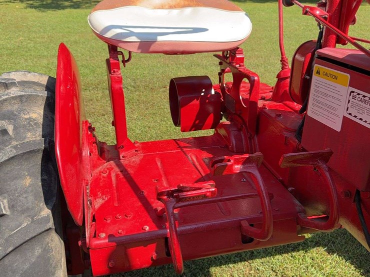 1945-farmall-b-image-17