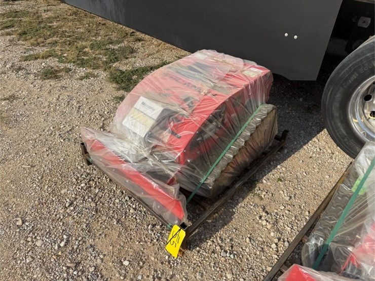 new-in-crate-sd-lanch-rc-lawn-mower-image-1