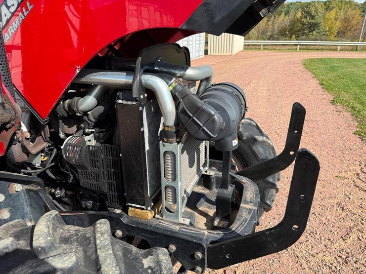 case-ih-farmall-80-image-39