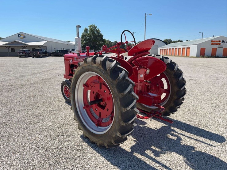 farmall-super-h-image-3