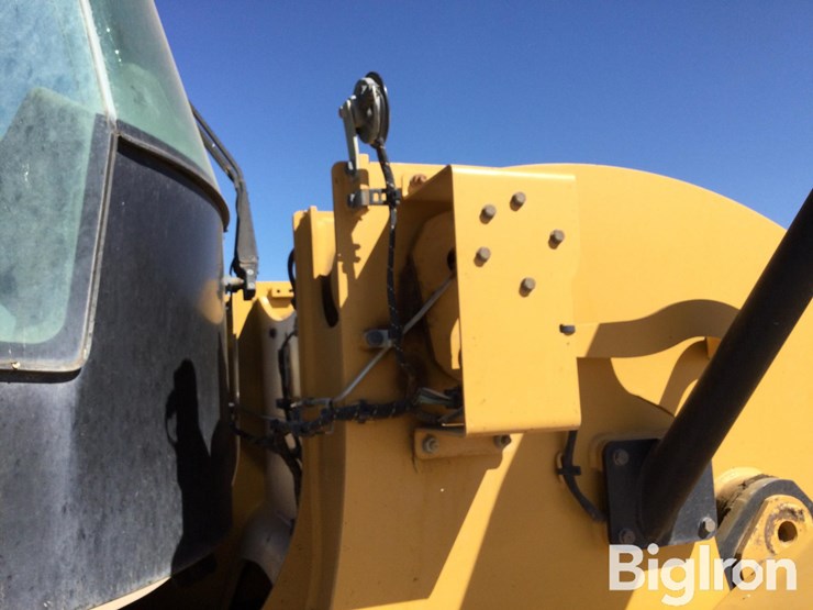 2013-caterpillar-950k-image-19