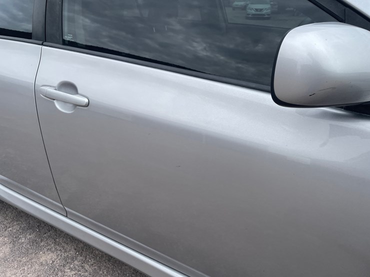 #2765-•-2011-toyota-corolla-(title-in-delay)-image-17