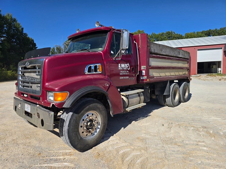 2001-sterling-l8500-image-2