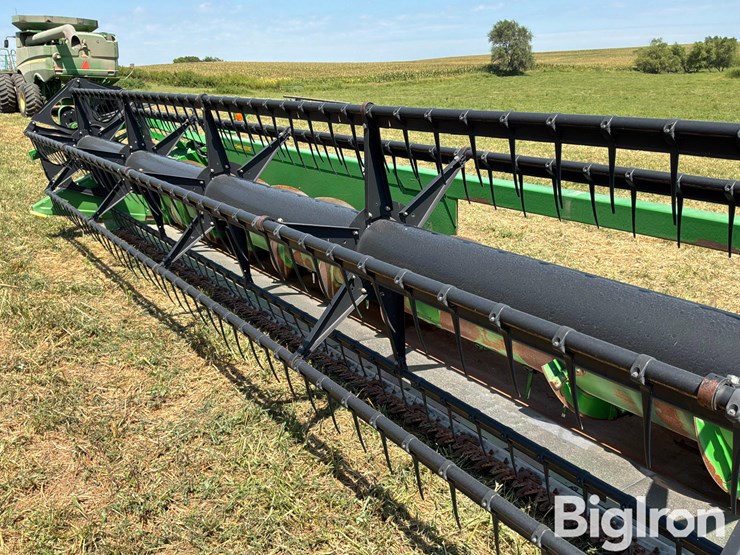 2009-john-deere-630f-image-18
