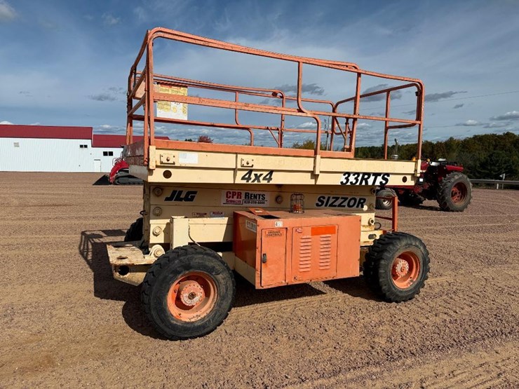 jlg-33rts-image-1