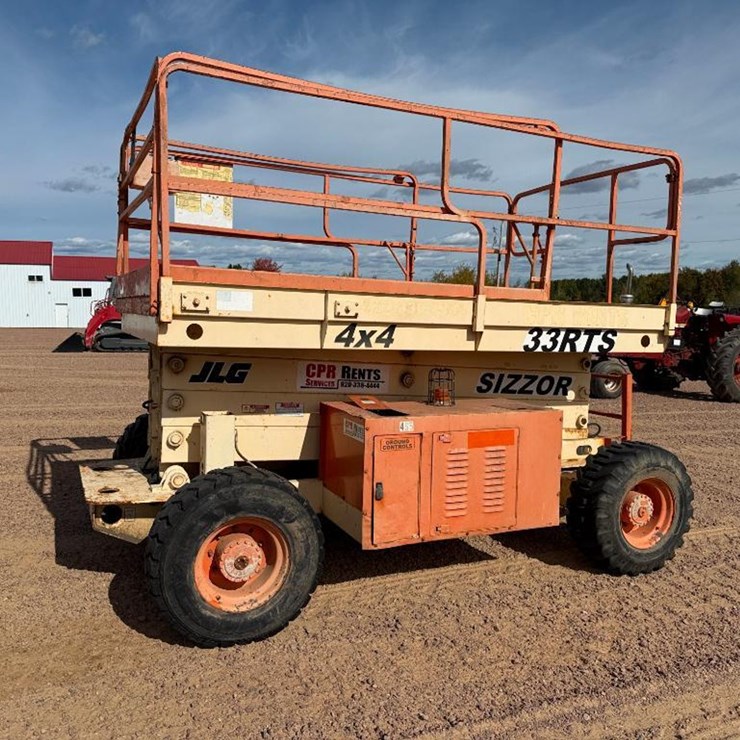 JLG 33RTS