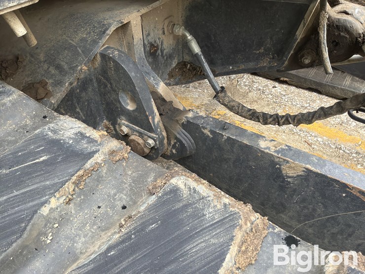 2019-yanmar-sv100-image-14