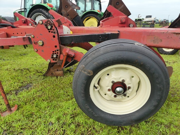 arts-way-turn-plow-image-9