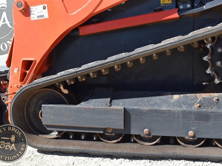 2023-kubota-svl75-2-image-35