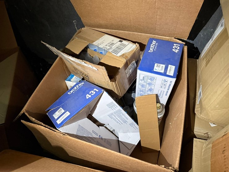#42114-•-lot-of-miscellaneous-gloves-&-toner-cartridges-image-6